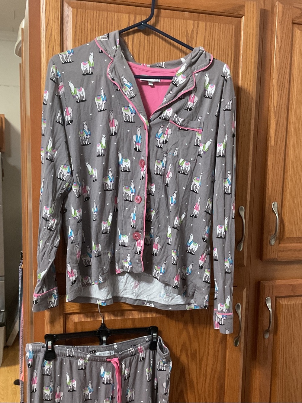 PJ Salvage Gray Llama Print ladiesPajama Set with Pink Trim size xl
